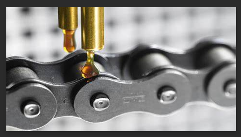 the lubrication of roller chains.png